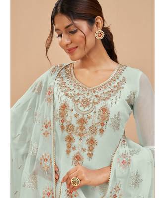 Sky Blue Georgette Pakistani Salwar Kameez 4