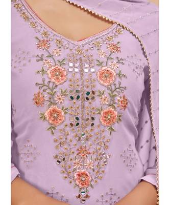 Light Lavender Georgette Pakistani Salwar Kameez 4