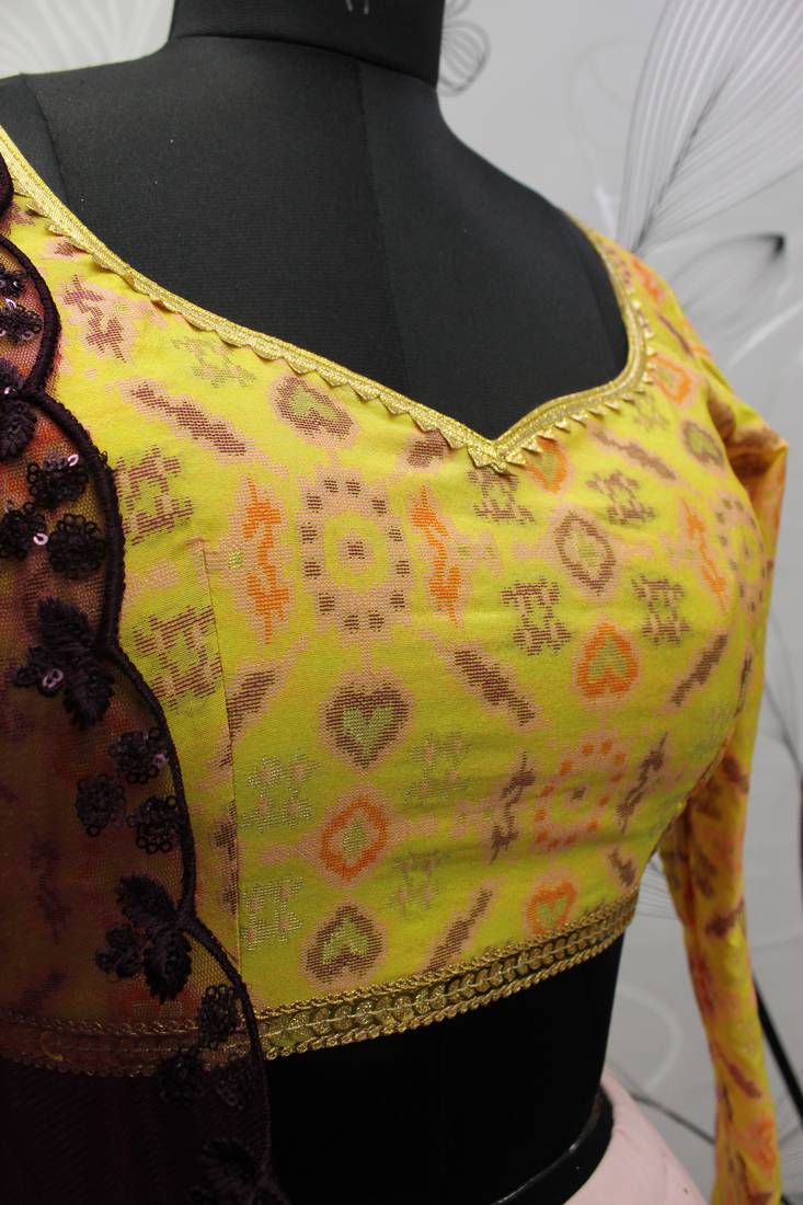 Pink Embellished Mukaish work Georgette semi stitched lehenga