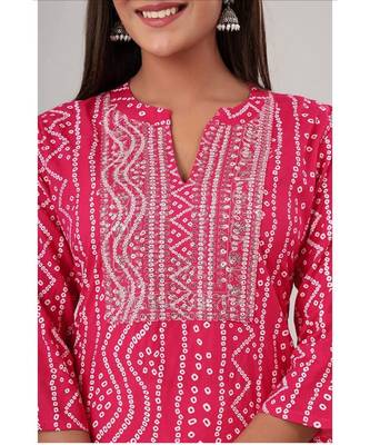 Women's Pink Rayon Bandhej Printed Straight Kurti 3