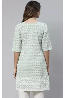 Green Ethnic Motifs Embroidered Chikankari Kurti