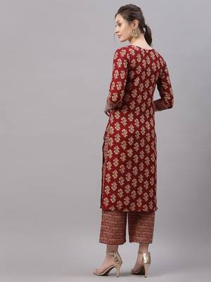 Maroon printed cotton silk Kurta Set 4