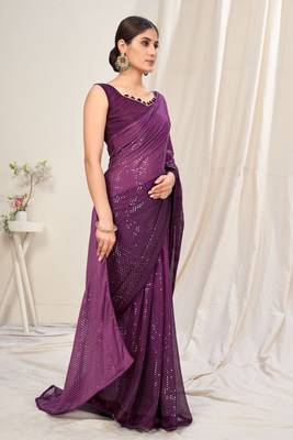 Magenta plain chiffon saree with blouse 3