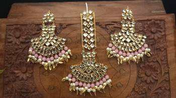 Copper Base Very Light Weight Handmade Kundan Gold Plated Earring Maangtika Combo Set Jewellery 1