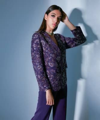 Hand embroidered pant suit 4