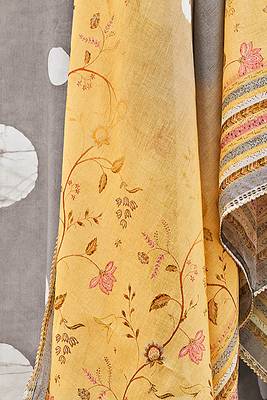 Mesmeric grey batik printed salwar suit dupatta 4