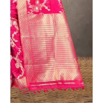 Rani pink woven organza saree with blouse 3