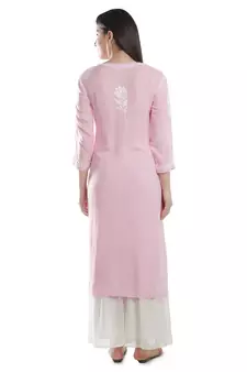 Hand Embroidered Pink Cotton Lucknowi Chikankari Kurti