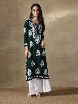 Hand Embroidered Dark Green Cotton Lucknowi Chikankari Kurti 1
