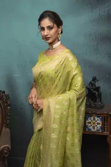 Olive Woven Cotton Saree With Blouse