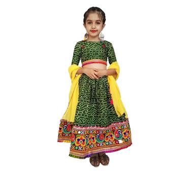 Aglare Beautiful cotton  lehenga choli,navratri collaction for small girls.Green 2
