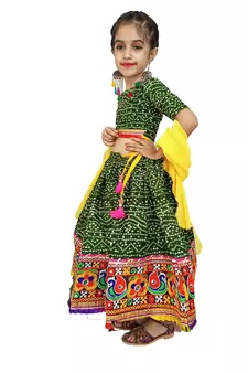 Aglare Beautiful cotton  lehenga choli,navratri collaction for small girls.Green