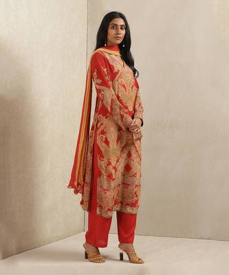 Red Printed Kurta With Pants And Dupatta 4