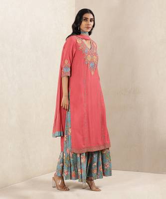 Red Embroidered Kurta With Pant And Dupatta 4