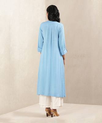 Blue Embroidered Kurta 3