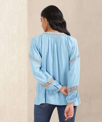 Blue Embroidered Kurti 3