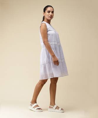 Hi-Neck Sleeveless Solid Short Dress With Embroidery 4