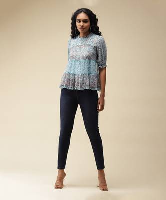 Round Neck Half Sleeves Printed Short Top With Camisole 1