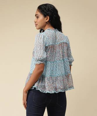 Round Neck Half Sleeves Printed Short Top With Camisole 3