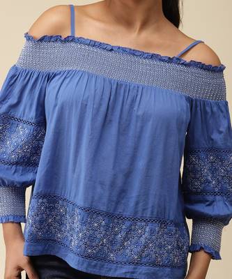 Off-Shoulder Solid Short Top 5