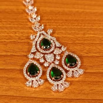 Green emerald  maang-tikka 2