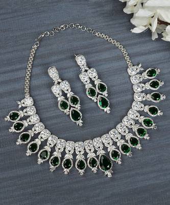 Rhodium Finish Diamante Necklace Set 4