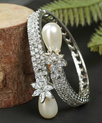 Silver Finish Diamond Studded Bracelet 3