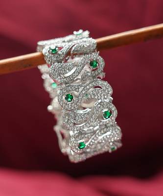 Silver Finish Green Diamond Studded Bracelet 3