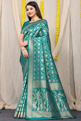 Turquoise Woven Patola Saree With Blouse 1