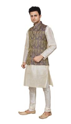 Mag Men's white Matching silk Kurta Churidhar With Purple Waistcoat 2