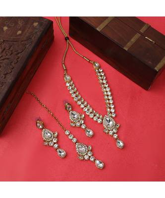Designer Floral Shape Kundan Stone Studded Necklace with Earrings and Maangtika 1