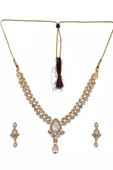 Designer Floral Shape Kundan Stone Studded Necklace with Earrings and Maangtika