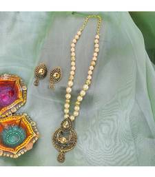 Antique Look Pendant Style Gold Plated Pearl Chain Necklace with Drop Earring