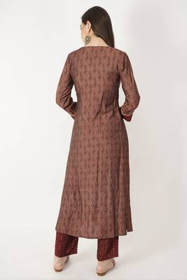 Gathered Chanderi Kurti Set With Lace Work 4