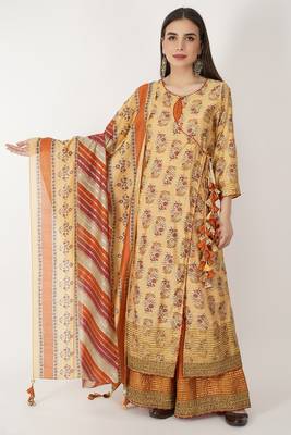 Chanderi Silk Angarkha Kurti Set With Dupatta 3