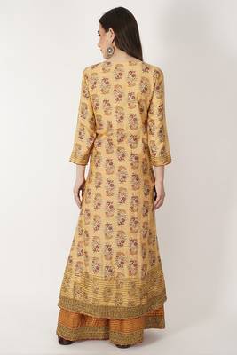 Chanderi Silk Angarkha Kurti Set With Dupatta 5
