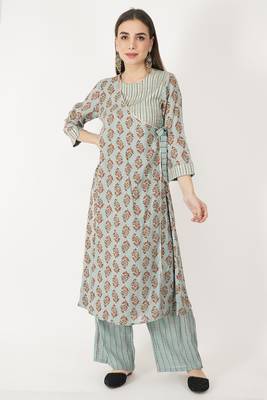 Foil Print Chanderi Angarkha Kurti Set With Gota Work 2