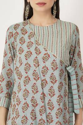 Foil Print Chanderi Angarkha Kurti Set With Gota Work 4