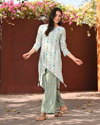 High Low Foil Printed Chanderi Kurti Set 1