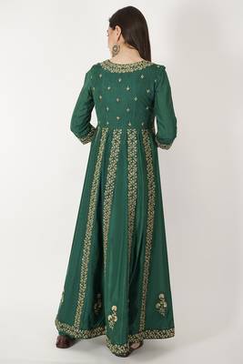 Hand Embroidered Anarkali Silk Suit Set 4