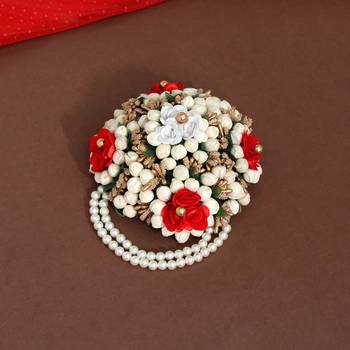 Multicolor Flower Hair Juda With Pearls 3