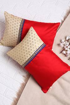 Set of 2 Red and Ivory Cushion Cover