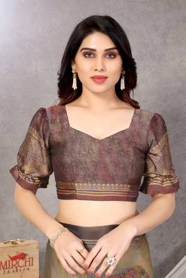 Yellow printed chiffon saree with blouse 4