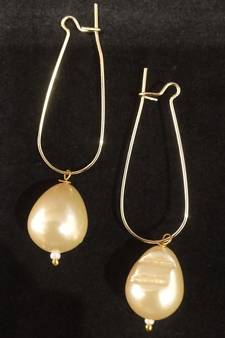 Latest Real Golden Color Shell Pearl Brass Bali Style Imorted Earrings Set