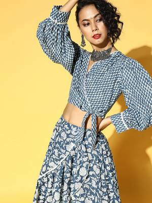 Blue printed cotton tops 4