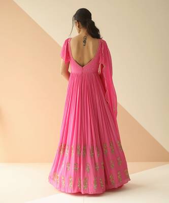 Bubble Pink Half Kali Anarkali With Scallop Butti Dupatta 3