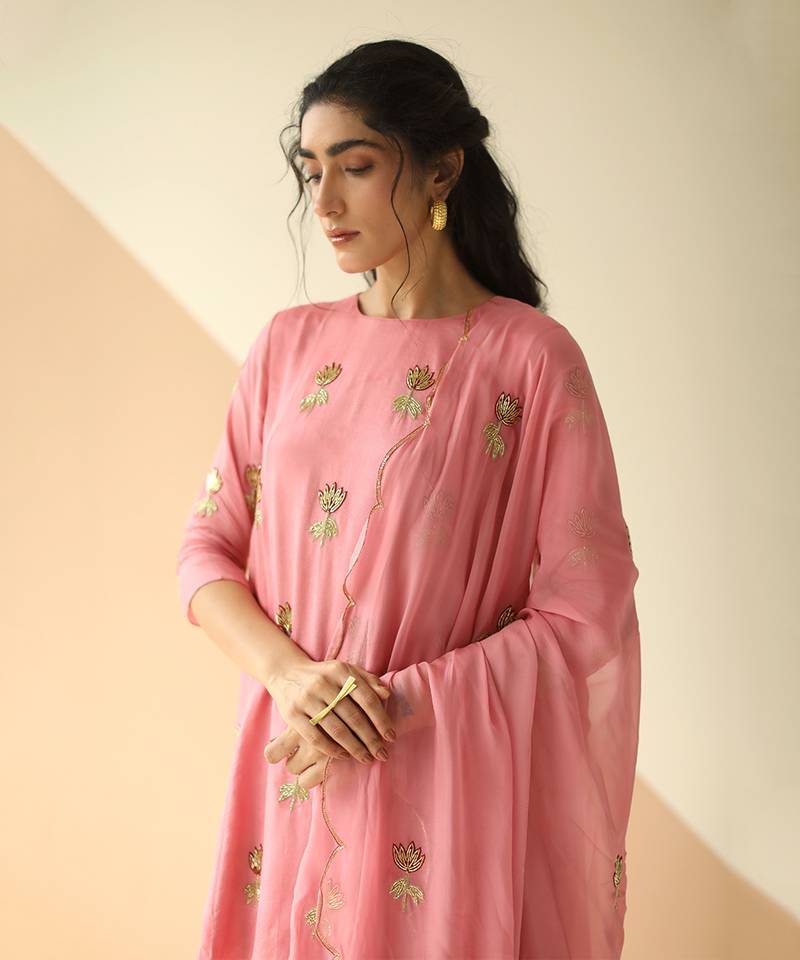 Pink Mauve Butti Peplum Dhoti With Scallop Dupatta