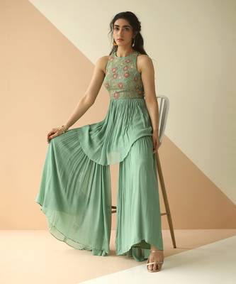 Dark Mint Heavy Yoke Peplum Gharara With Cutwork Border Dupatta 3