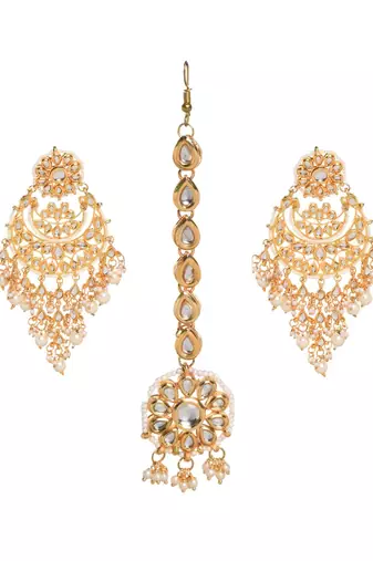 Pearl Beaded Kundan Inspired Mang Tika With Chandbali