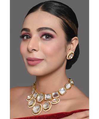 Kundan Inspired Necklace With Earrings 4